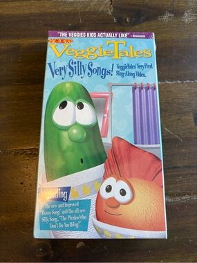 VeggieTales Very Silly Songs VHS & Silly sing-along NEW/SEALED Christian Kidcore